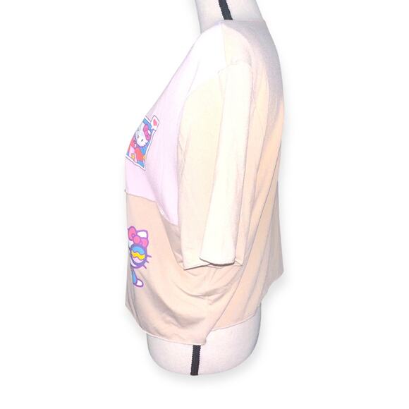 Hello Kitty Crop Shirt - Picture 4 of 7